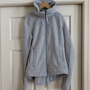 Lululemon Heathered Light Gray En Route Jacket Sweatshirt Rare Size 6